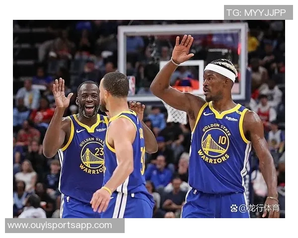 苏群分析勇士库明加续约策略与库里退役风险的深远影响