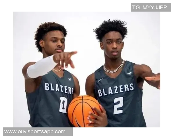 小鬼克尼佩尔次节狂砍14分4板助队追分半场数据亮眼表现引关注