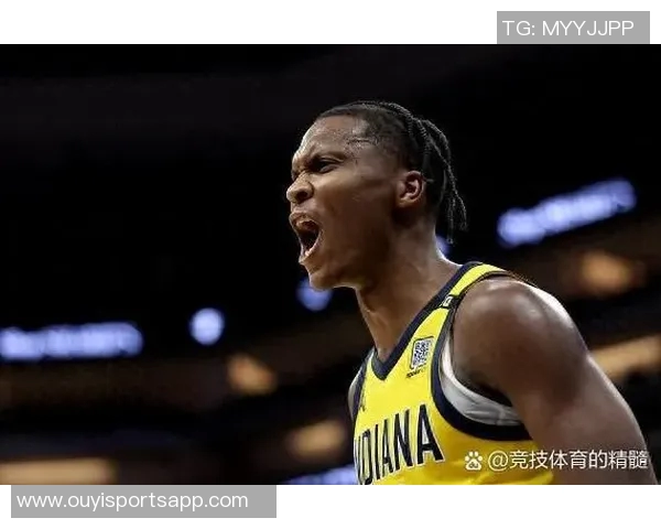 米勒表现低迷19投仅5中贡献17分5篮板5助攻并出现5次失误